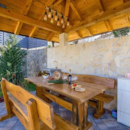 Fancy Children Playground,jacuzzi,pool Villa