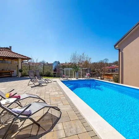 Fancy Children Playground,jacuzzi,pool Villa Matulji