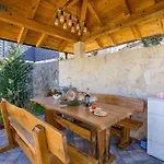Fancy Children Playground,jacuzzi,pool Villa